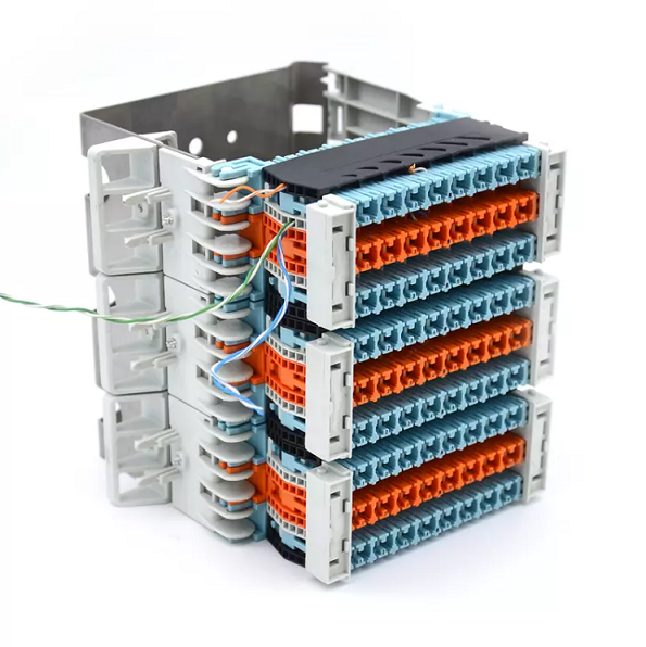 تجهیزات مخابراتی