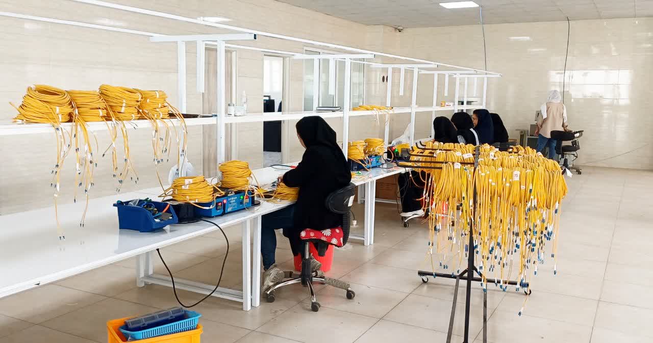 خط تولید پچ کورد فیبرنوری